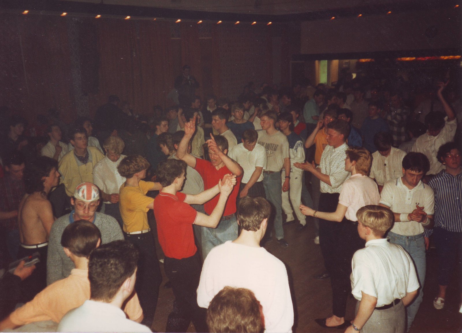 Sian Dowsett_ SD0023 The dance floor of Leicester Oddfellows all-nighter, promoted by the Central England Soul Club, UK, 1980s.